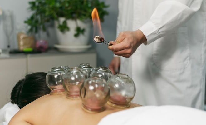 Massagem com Ventosas: Removendo Bloqueios de Energia e Aliviando a Dor 7 Massagem com Ventosas: Removendo Bloqueios de Energia e Aliviando a Dor