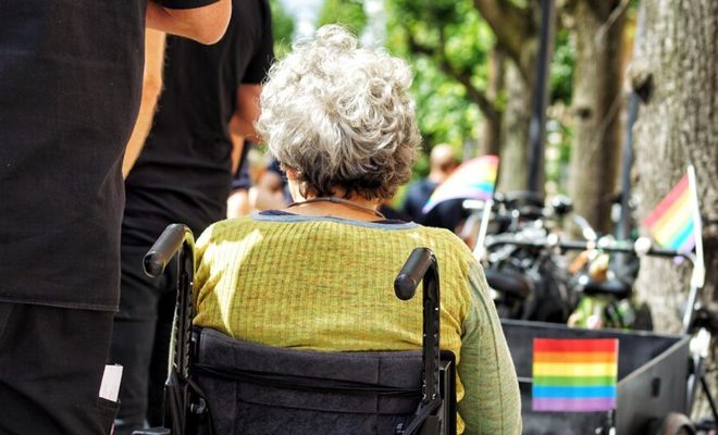 Quando os remédios do Parkinson param de fazer efeito: o período “off” e as discinesias